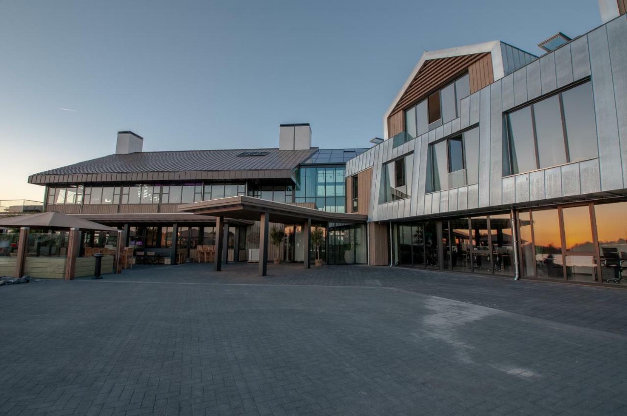 Waterrijk Oesterdam Hotel Tholen Exterior photo